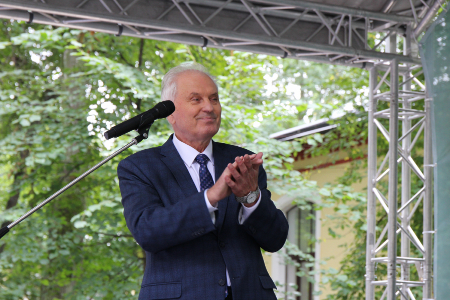 Первый курс столетия: В Педиатрическом университете состоялась торжественная церемония посвящения в студенты 35