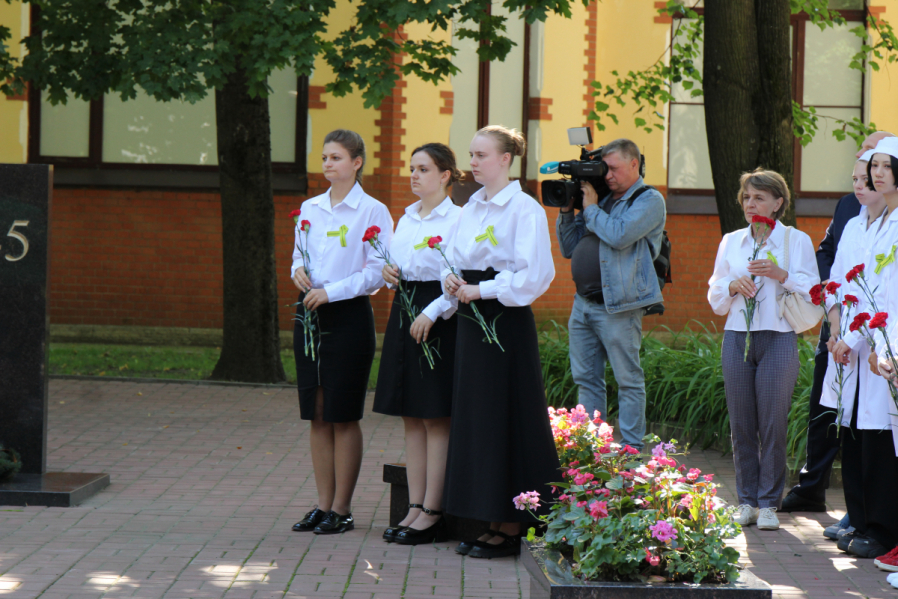 Сотрудники Педиатрического университета почтили память жертв блокады Ленинграда 18