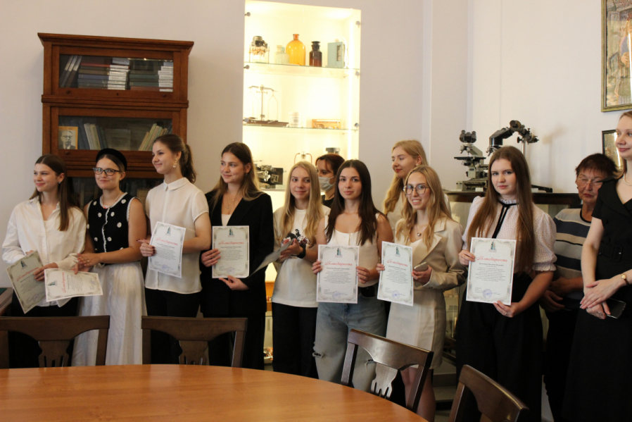 Сотрудники Педиатрического университета почтили память жертв блокады Ленинграда 35